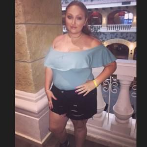 Meet your Posher, Isabella